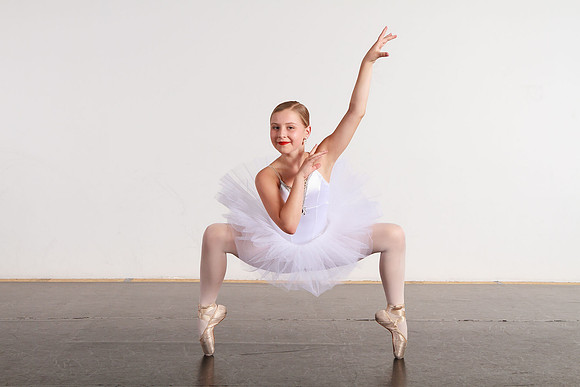 dancehouse_balletwhite2